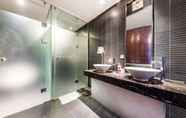 Phòng tắm bên trong 2 Life Style F Hotel