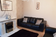 Common Space Upgraded 3 Bed House in Chester