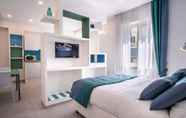 Bedroom 2 Deluxe Apartment in Sorrento Centre