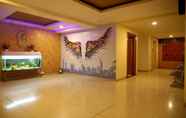 Lobby 2 Hotel Heera Excutive