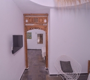 Lobby 5 Airbetter - Fabulous Stay at Villa Skander Hammamet With Pool