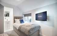 Kamar Tidur 6 Swansea's Hub