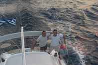 Accommodation Services Sailing Yacht by Owner, Holidays to Greek Islands