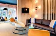 Lobby 4 B&B Hotel Stuttgart-Neckarhafen