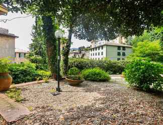 Exterior 2 Camogli Bright Apartment with Parking