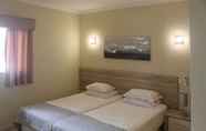 Bedroom 4 Portugal Rentals Vila da Praia Apartments