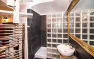 In-room Bathroom 3 Piazza Vittorio Veneto Elegant Flat