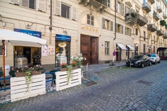 ภายนอกอาคาร 4 Piazza Vittorio Veneto Elegant Flat