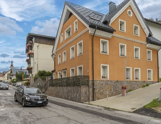 Exterior 2 Halte Rothe Haus Tarvisio Charming Flat