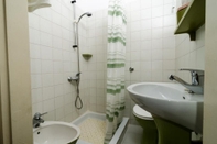 Toilet Kamar Rooms Pile