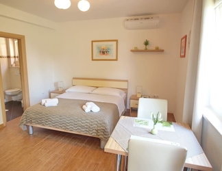 Kamar Tidur 2 Apartments Villa Rea Orebic