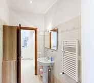 In-room Bathroom 5 La Spezia Fossitermi Apartment