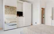 Bedroom 6 Sarzana White Apartment nel Centro Storico