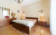 Kamar Tidur 4 Scala dei Turchi Stylish Apartment