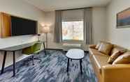 Common Space 4 Fairfield Inn & Suites by Marriott Dallas Love Field