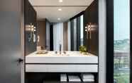 Toilet Kamar 7 Melbourne Marriott Hotel Docklands