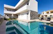 Swimming Pool 6 Theasea Stylish Residences