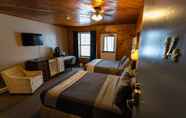 Kamar Tidur 6 Stoco Lake Lodge