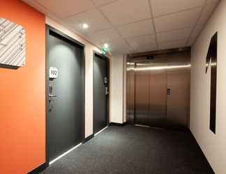 Lobi 2 B&B Hotel Champigny-sur-Marne