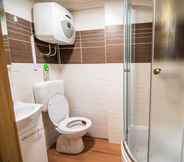 In-room Bathroom 7 Apartments Zvoh, Krvavec, Ski-in, Ski-out