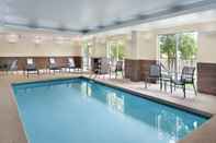 Hồ bơi Fairfield by Marriott Inn & Suites Athens-University Area