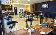 Restoran 5 Kingsgate Al Jadaf by Millennium Hotels