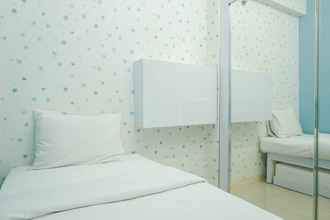 Kamar Tidur 4 Best Comfy and Modern 2BR Green Pramuka Apartment