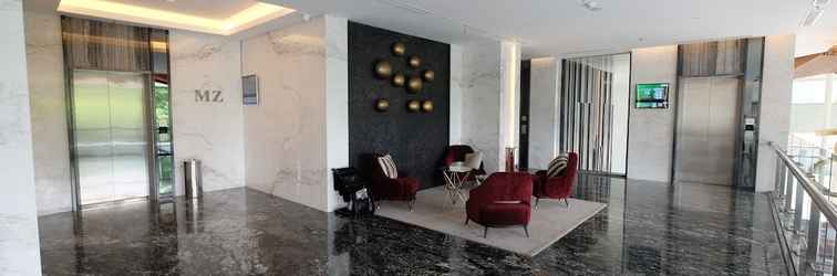 Lobby Cozy and Furnished Studio at Menteng Park Apartment