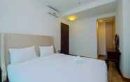 ห้องนอน 4 Cozy 1BR with Workspace at Setiabudi Skygarden Apartment