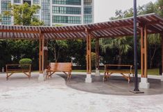 기타 3 Cozy 1BR with Workspace at Setiabudi Skygarden Apartment