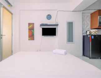 ห้องนอน 2 Cozy and Tranquil Studio Apartment at Gunung Putri Square