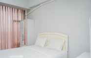 ห้องนอน 5 Fully Furnished Studio with Comfort Design Majestic Point Serpong Apartment