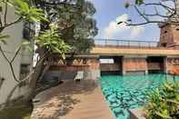 Swimming Pool Cozy and Relaxing 2BR Great Western Resort Apartment