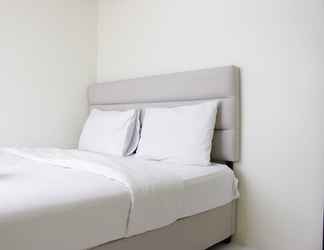 Kamar Tidur 2 Stylish & Comfy 2BR Grand Asia Afrika Apartment