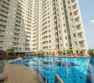 Swimming Pool 6 Compact Studio Parahyangan Residence Apartment near UNPAR