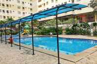 Swimming Pool Cozy Living with Modern Design 1BR Kebagusan City Apartment