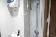 In-room Bathroom Modern Spacious Studio Room Apartment at Taman Melati