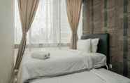 Kamar Tidur 5 Comfortable and Beautiful 2BR at The Empyreal Apartment