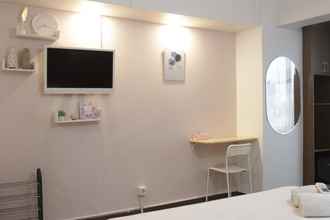 ห้องนอน 4 Pleasant Studio Room with Private Kitchen at Emerald Towers Apartment