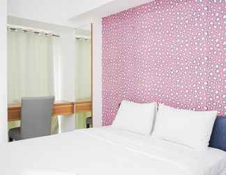 Kamar Tidur 2 Cozy and Good Location Studio Apartment M-Town Residence