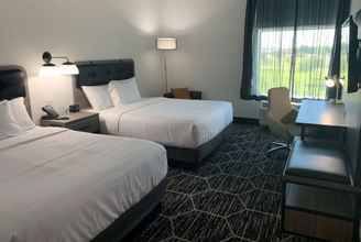 Bedroom 4 La Quinta Inn & Suites by Wyndham Maricopa - Copper Sky