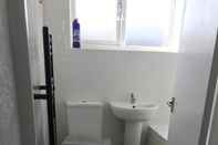 Toilet Kamar Diana House - Great Location