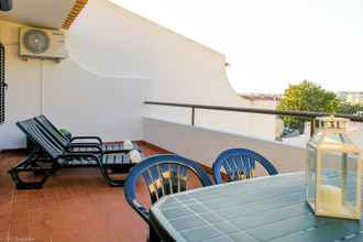 Phòng ngủ 4 Immaculate 1-bed Apartment in Albufeira