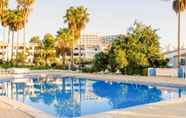 Swimming Pool 2 Immaculate 1-bed Apartment in Albufeira