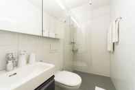 In-room Bathroom RELOC Serviced Apartments Wallisellen 36