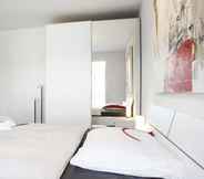 Bedroom 4 RELOC Serviced Apartments Wallisellen 16