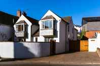 Exterior Quay House - Waterside Eclectic Style Character Home