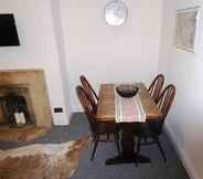 Bedroom 6 Hill Cottage Haworth Bronte Country