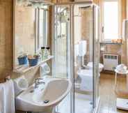Phòng tắm bên trong 7 Borgo Della Rovere E6/3