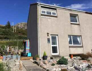 Bangunan 2 Cosy 2-bed House in Kinlochbervie